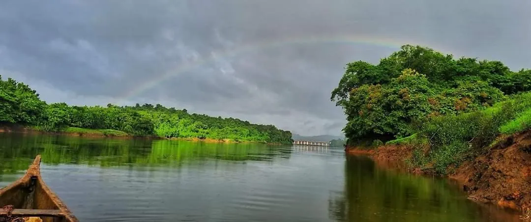 Crystal Riverview Homestay Kuttampuzha Ινδία