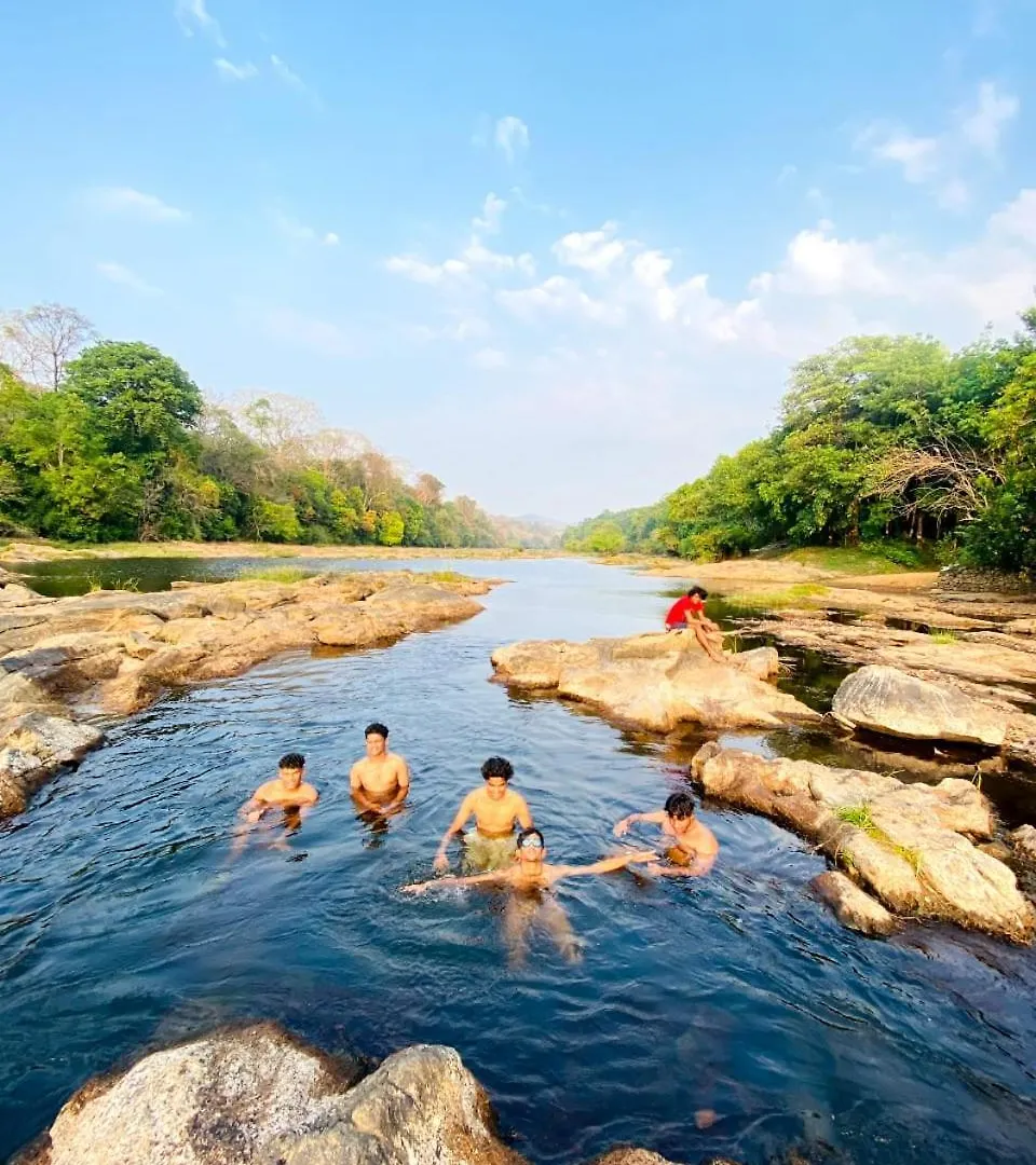 Crystal Riverview Homestay Kuttampuzha 0*,  Indien
